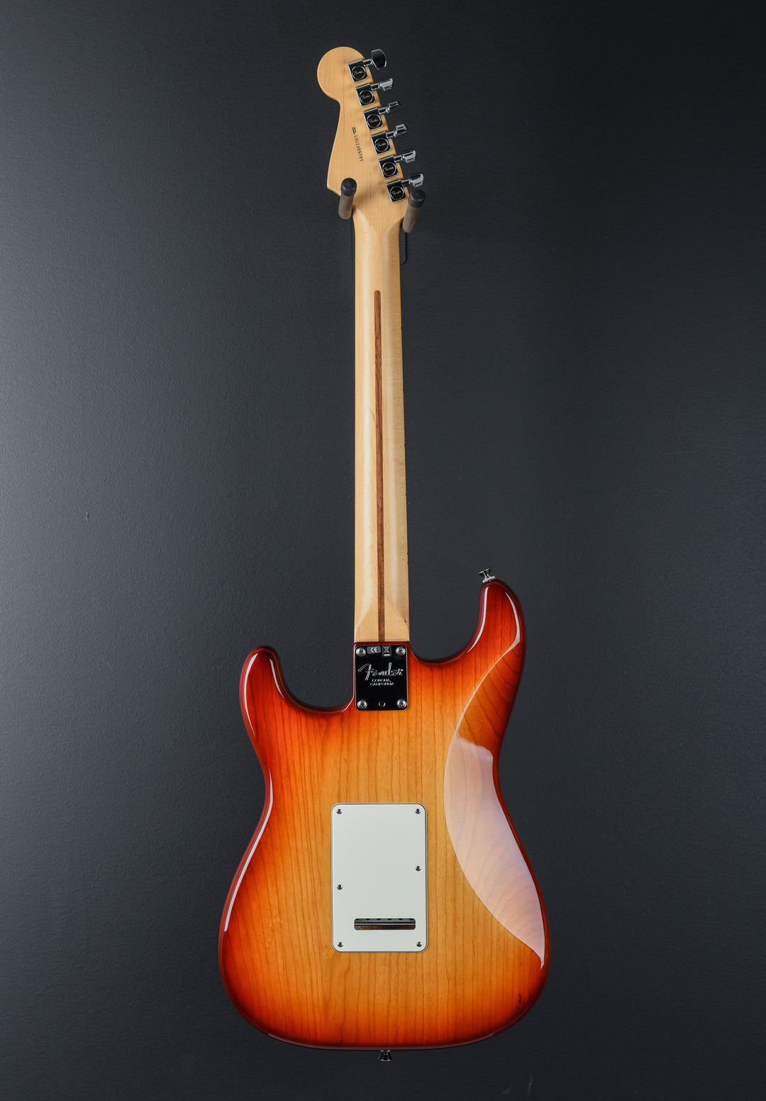 Used American Standard Stratocaster '13
