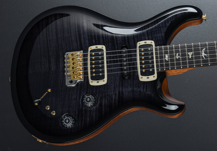 Modern Eagle V 10 Top - Charcoal