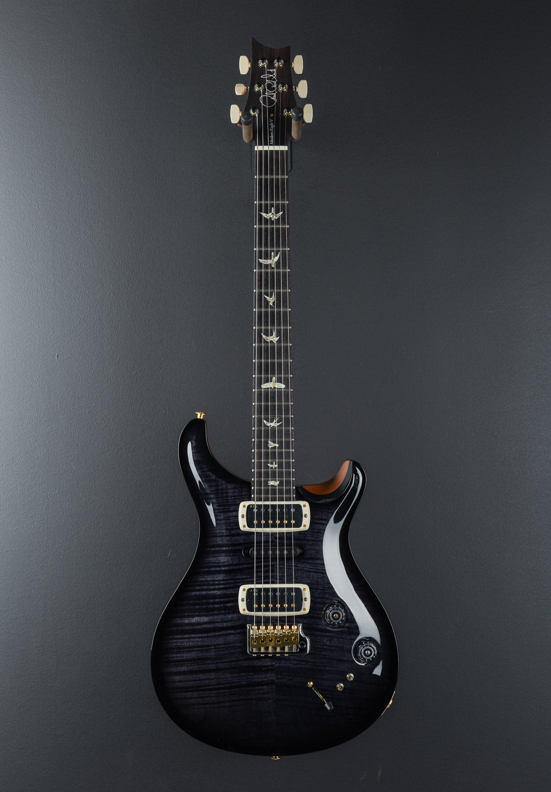 Modern Eagle V 10 Top - Charcoal