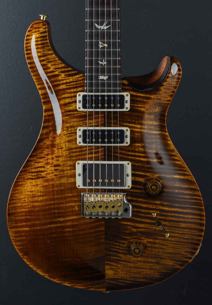 Studio 10 Top - Black Gold