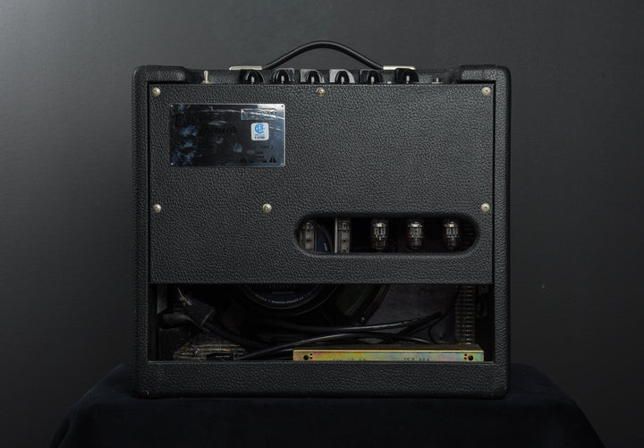 USED Blues Junior '99