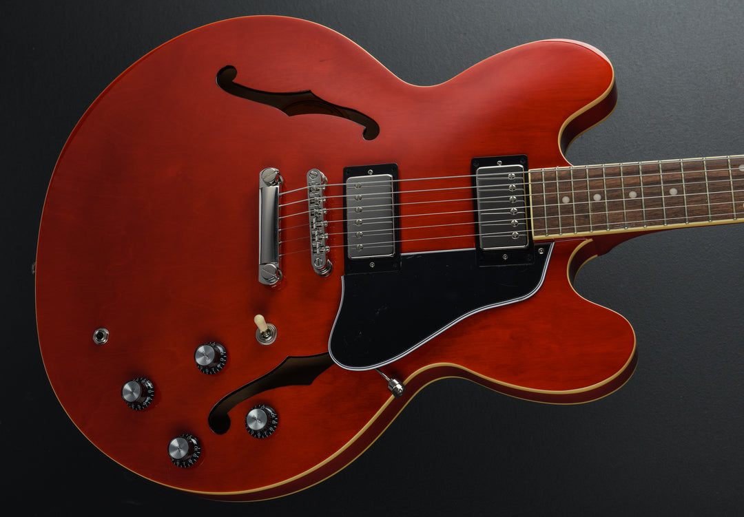 ES-335 - Cherry