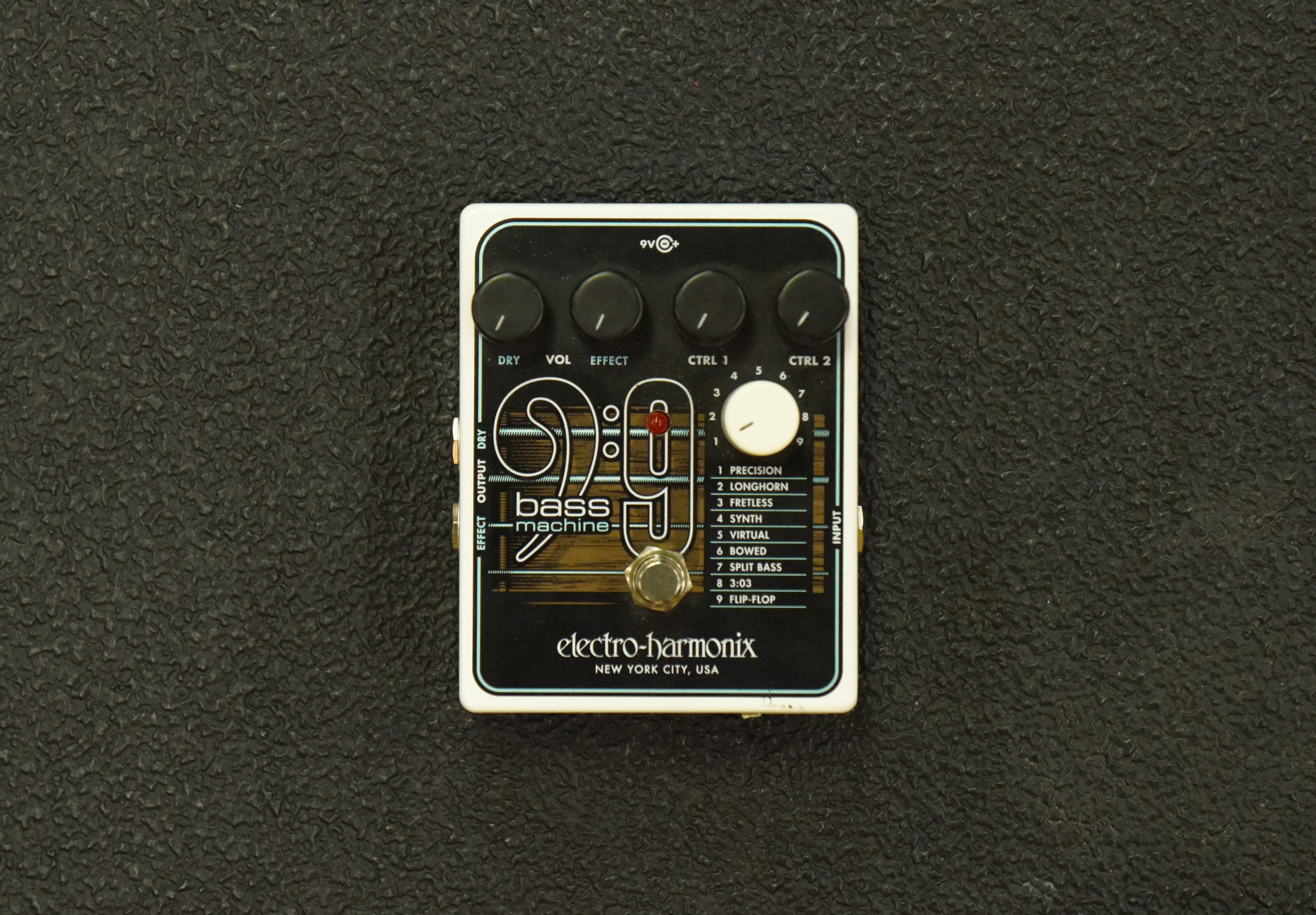 Bass9 Bass Machine, Recent – Dave's Guitar Shop