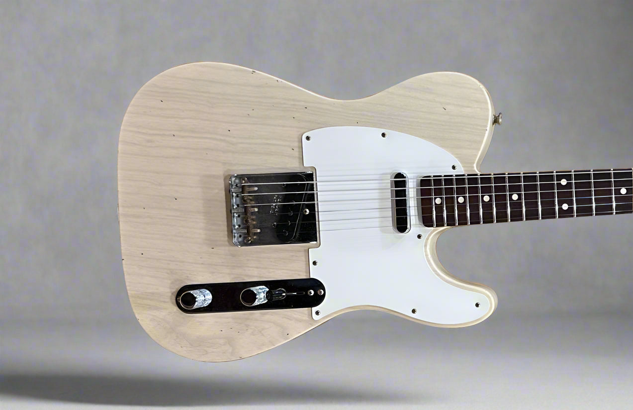FenderJapan TelecasterCustom relic eシリアル FenderJapan TelecasterCustom relic eシリアル FenderJapan