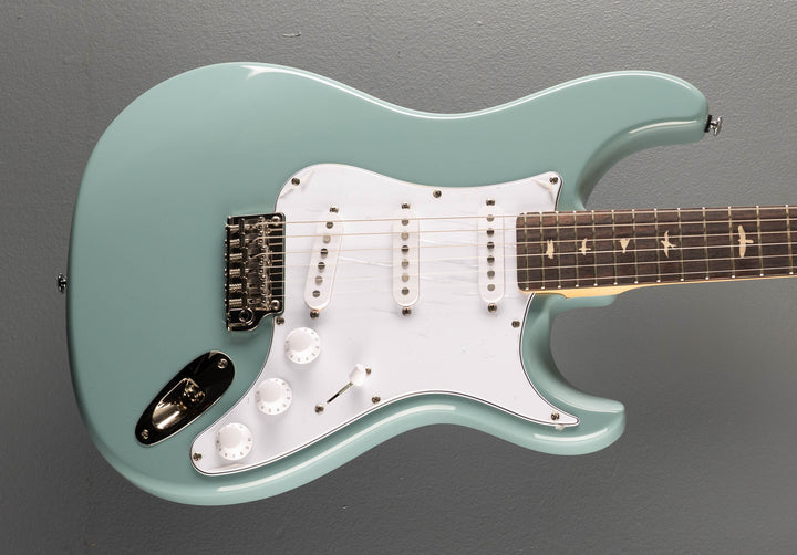 SE Silver Sky w/Rosewood, '23