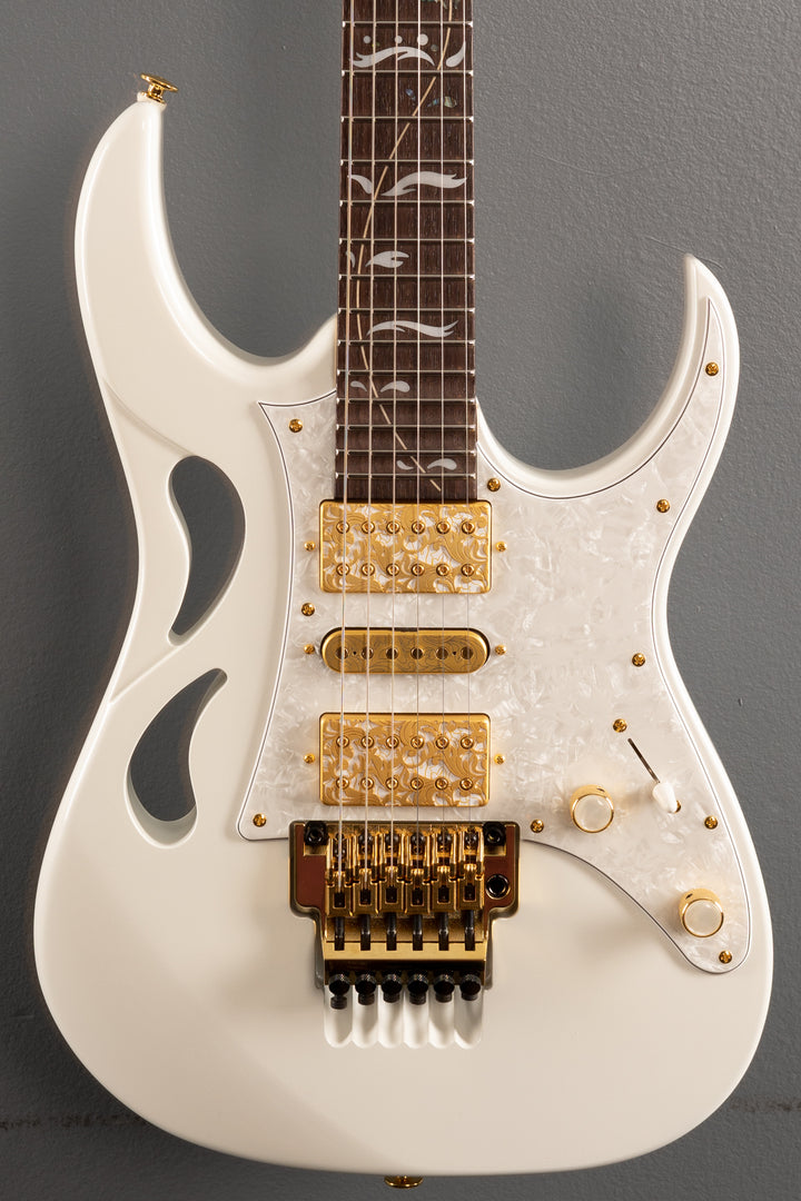 Steve Vai PIA3761 - Stallion White