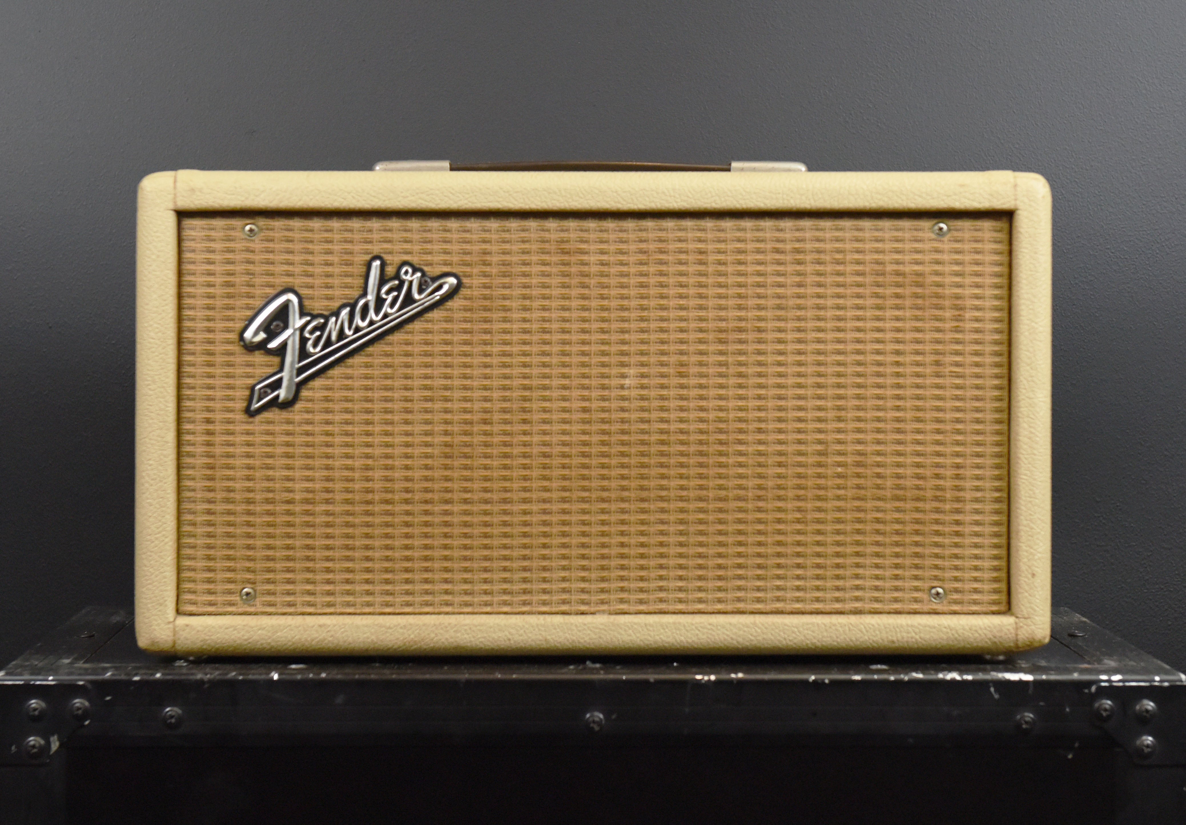 2014年製 Fender '63 Reverb unit Fender 63 Tube Reverb Unit Reissue
