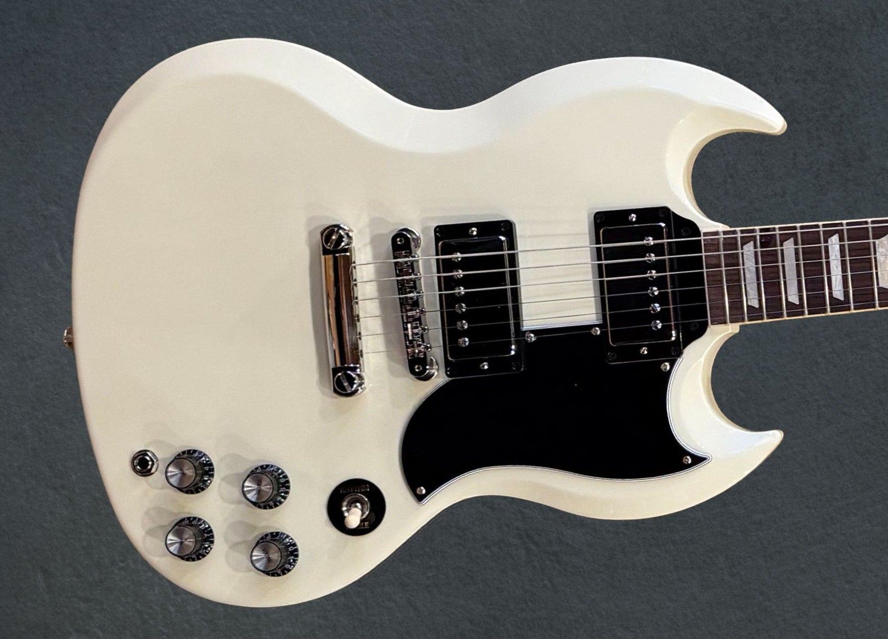 SG Standard '61 - Classic White – Dave's Guitar Shop