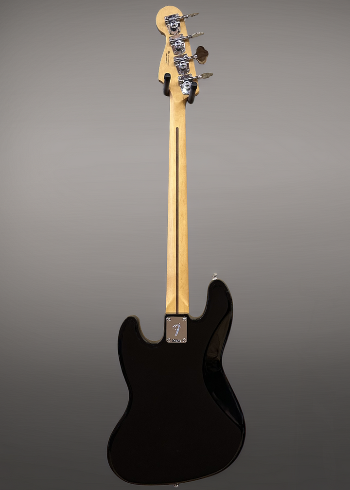 Player II Jazz Bass - Black w/Maple