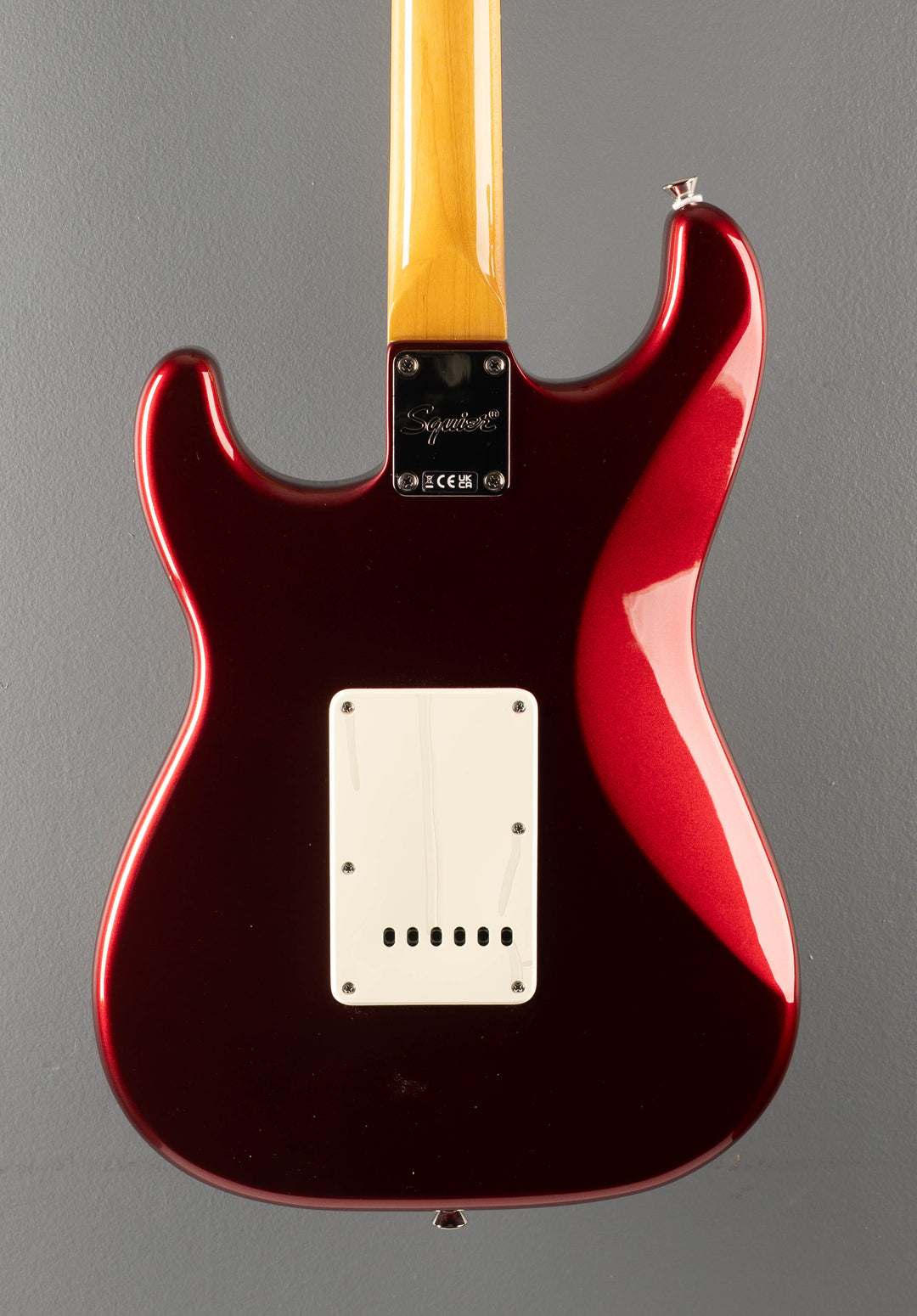 Classic Vibe 60’s Stratocaster - Candy Apple Red