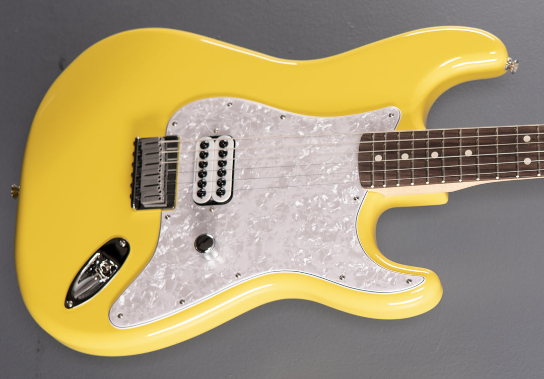 Limited Edition Tom DeLonge Stratocaster - Graffiti Yellow
