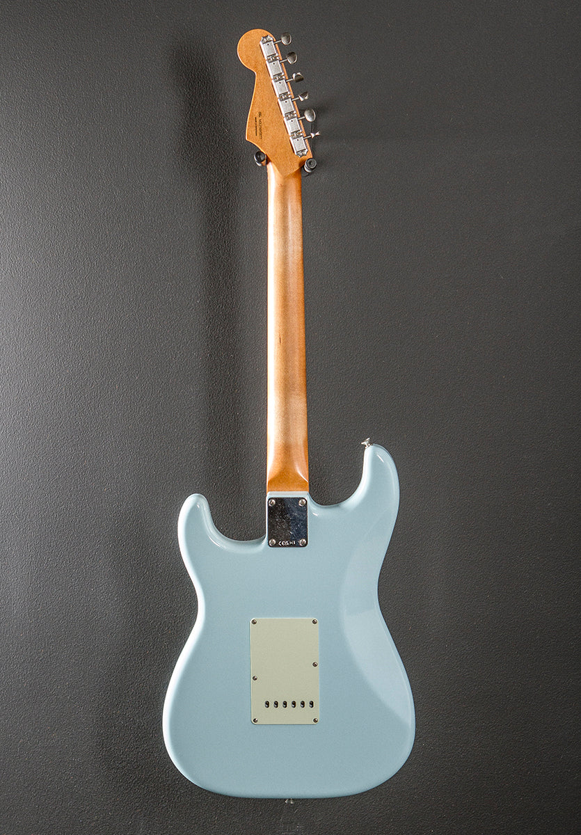 Limited Edition Vintera II Road Worn 60's Stratocaster - Sonic Blue