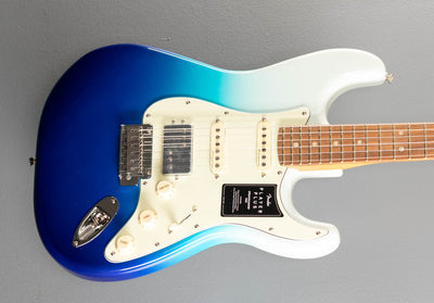 Player Plus Stratocaster HSS - Belair Blue w/Pau Ferro