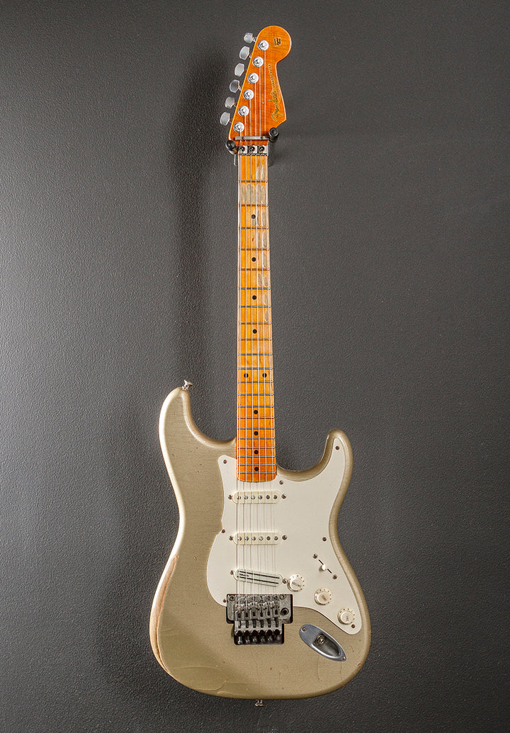 Used Classic Series 50's Strat '06
