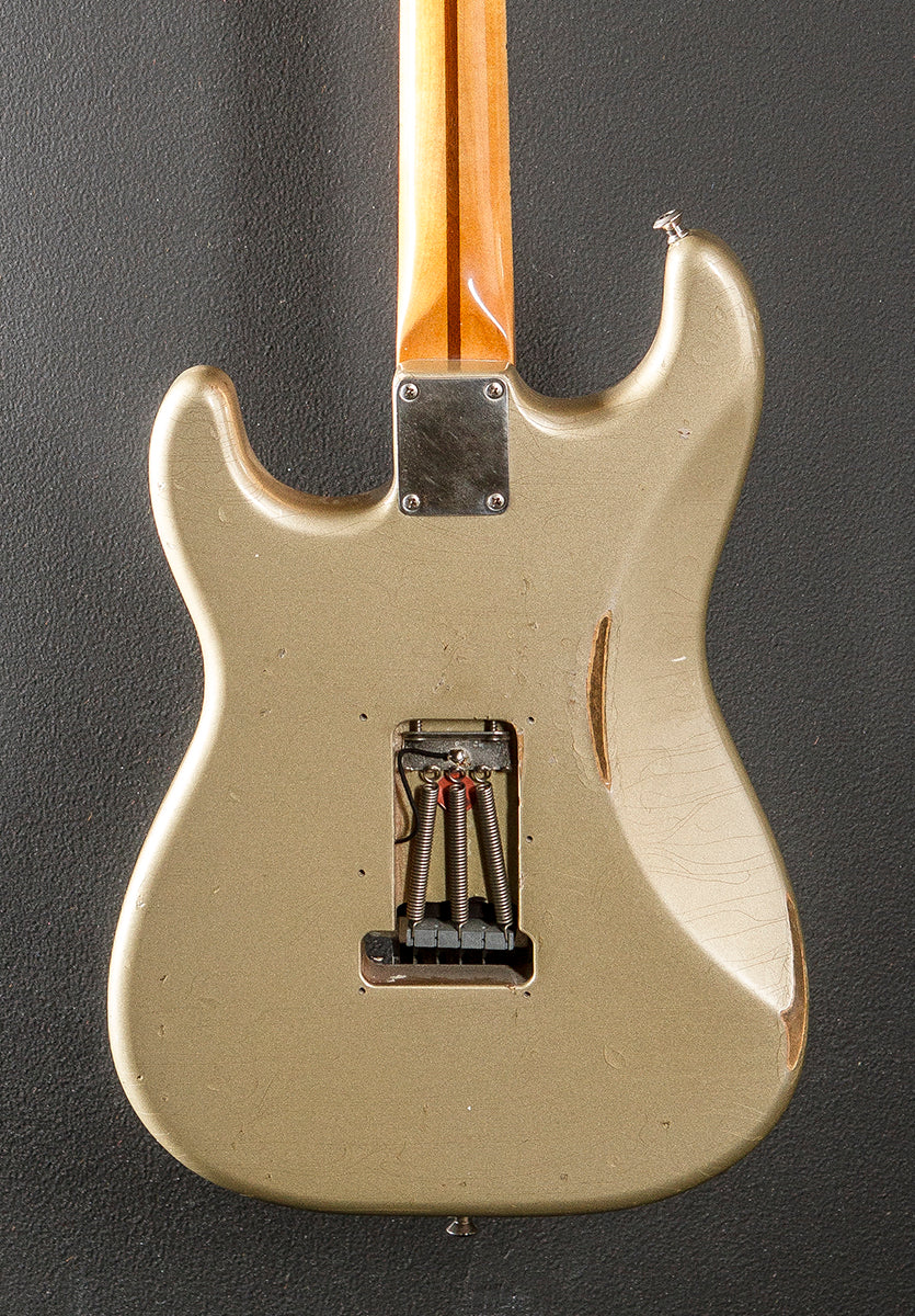 Used Classic Series 50's Strat '06