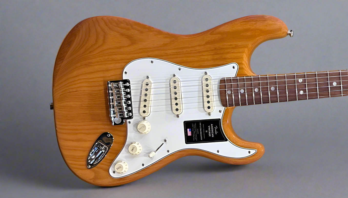 American Vintage II 1973 Stratocaster - Aged Natural w/Rosewood