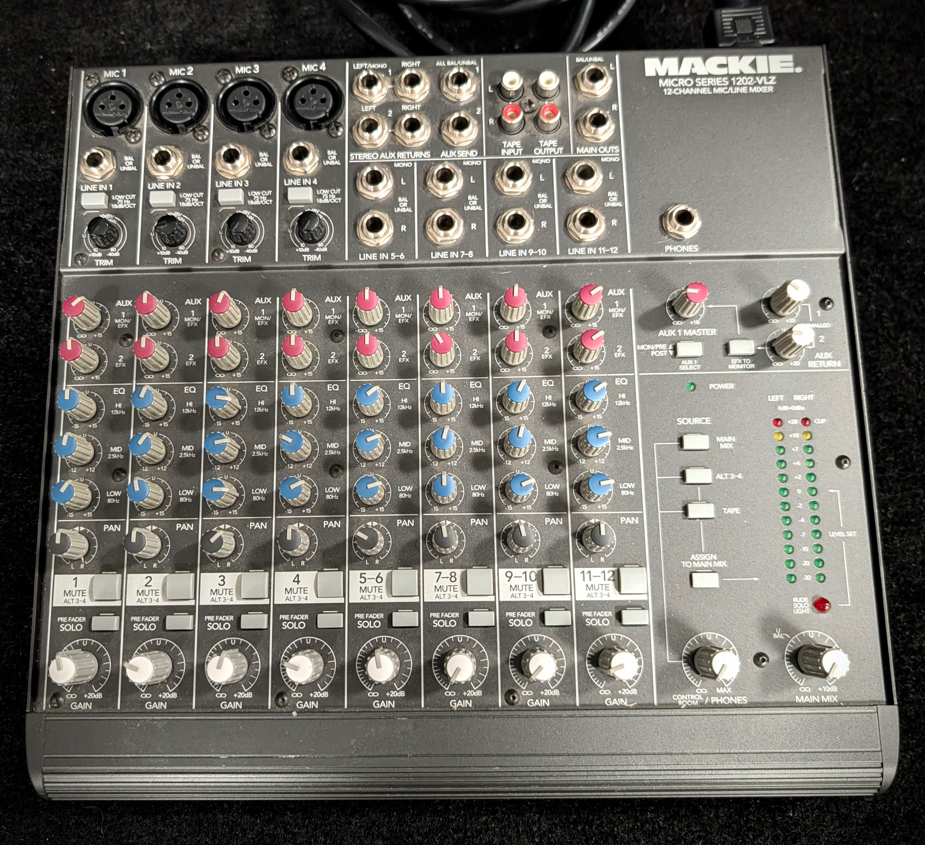 1202 VLZ Mixer – Dave's Guitar Shop
