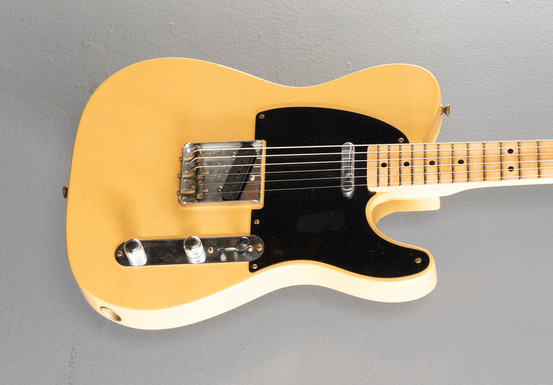 1952 Journeyman Relic Telecaster - Nocaster Blonde