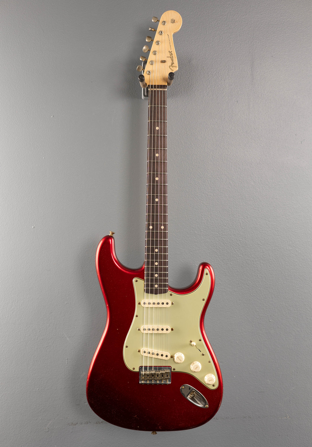 1960 Journeyman Relic Hardtail Stratocaster - Candy Apple Red