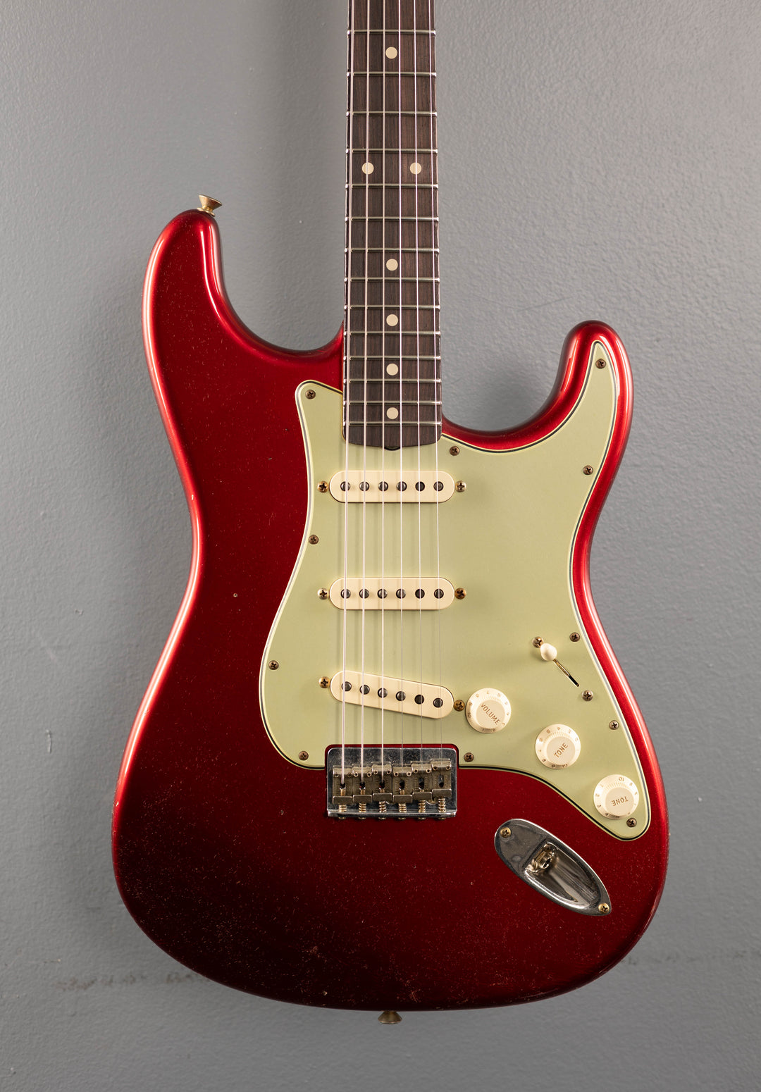 1960 Journeyman Relic Hardtail Stratocaster - Candy Apple Red