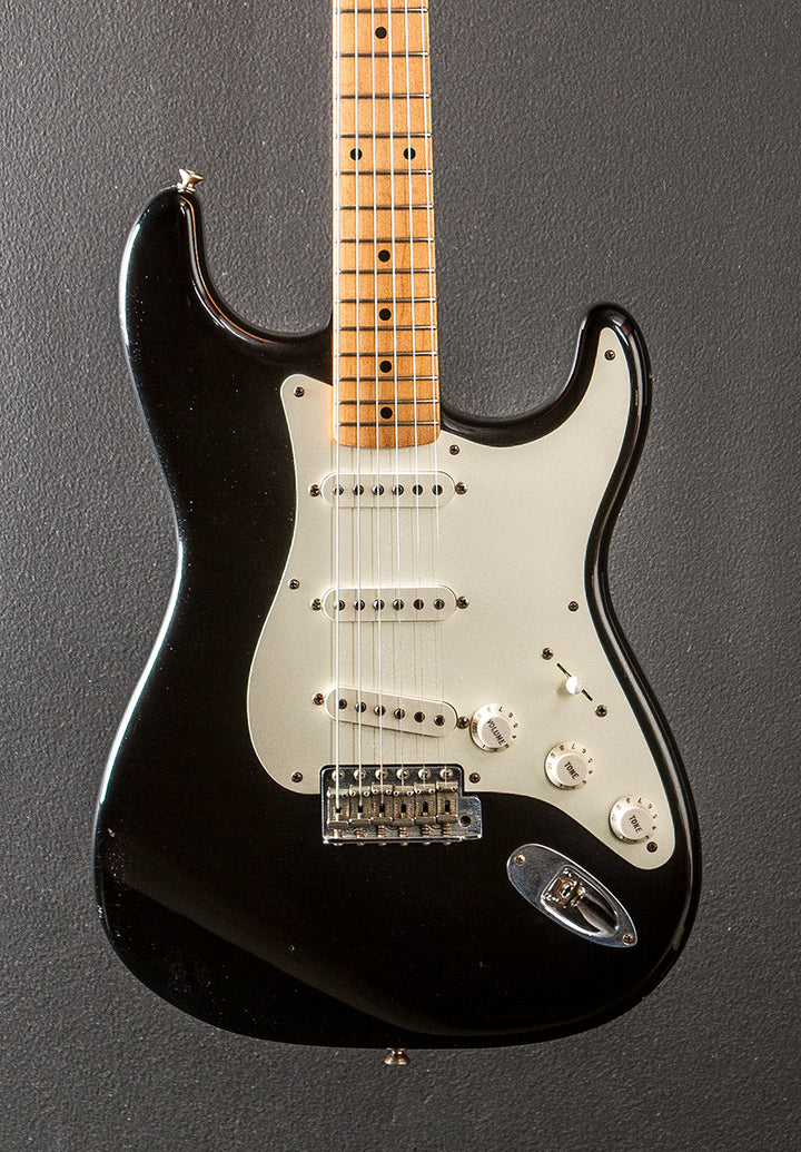 Used '56 Relic Strat '02