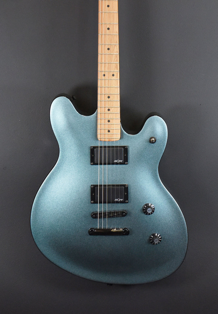 Used Contemporary Active Starcaster '22