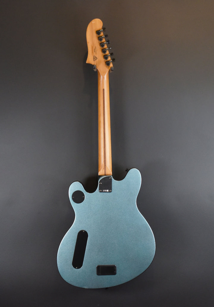 Used Contemporary Active Starcaster '22