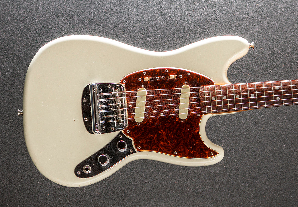 Used MIJ MG-65 Mustang '08 – Dave's Guitar Shop