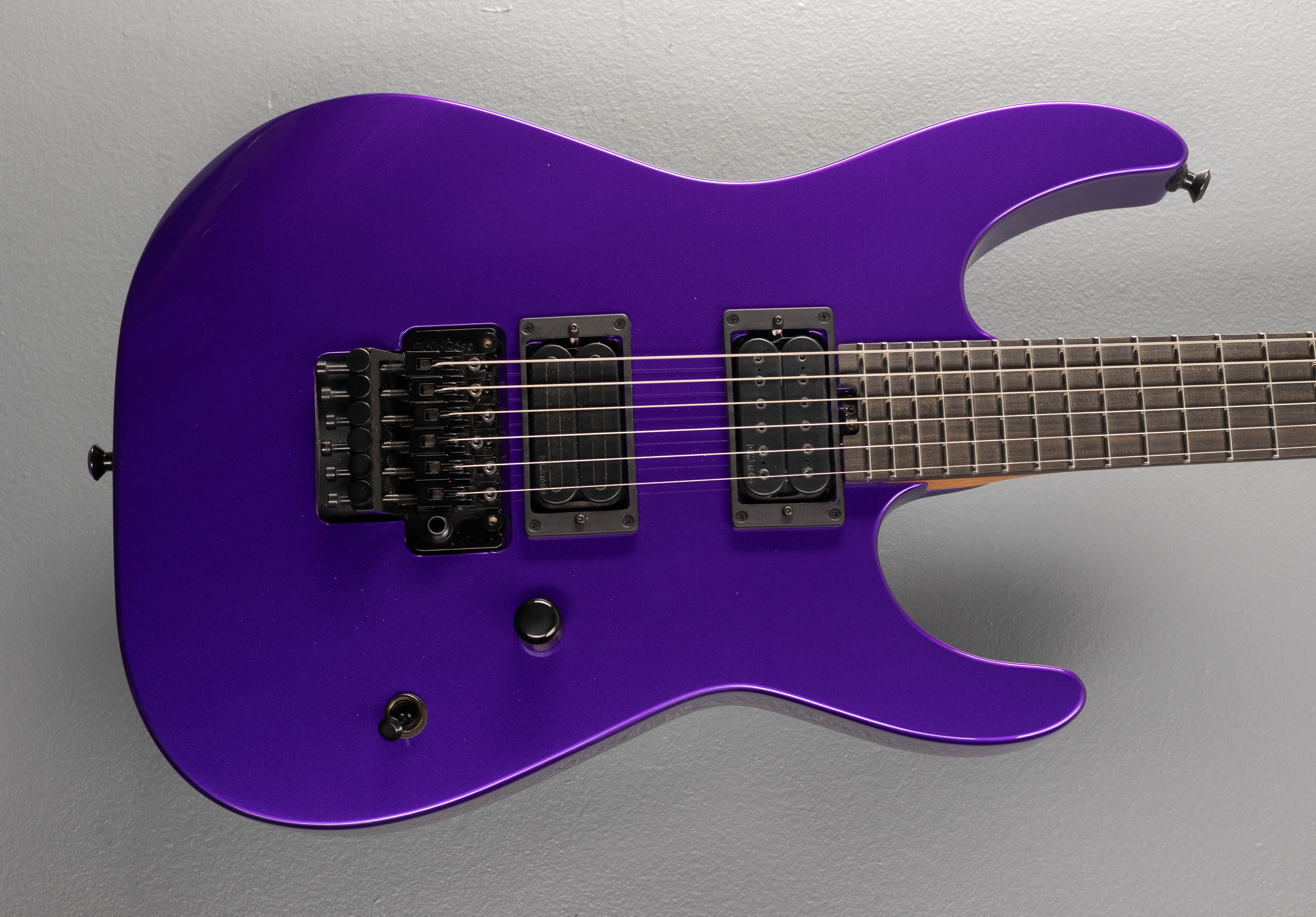 UC0228-5.jpg?v=1751582703