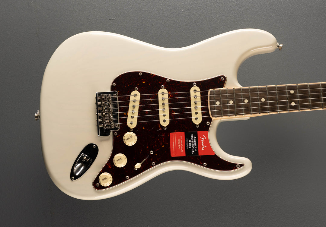Used Limited Edition American Professional Channel Bound Stratocaster '18