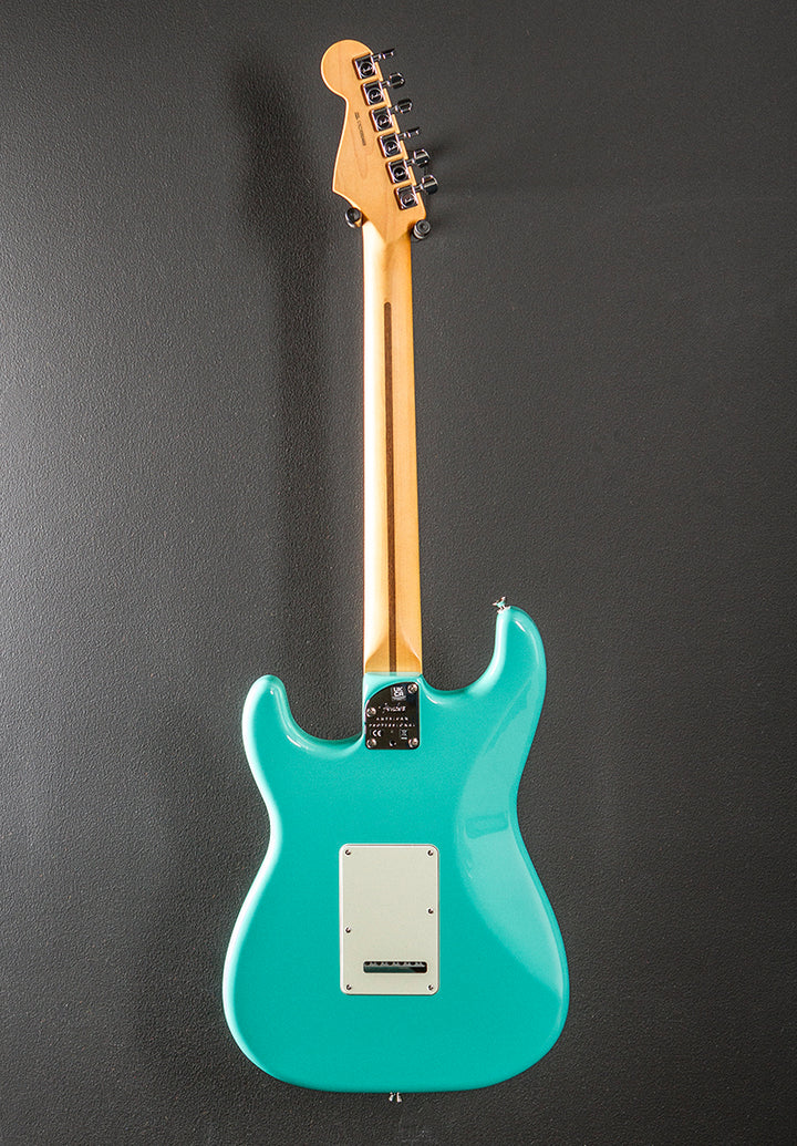 Dave's Guitar Shop Limited Edition American Professional II Stratocaster - Seafoam Green