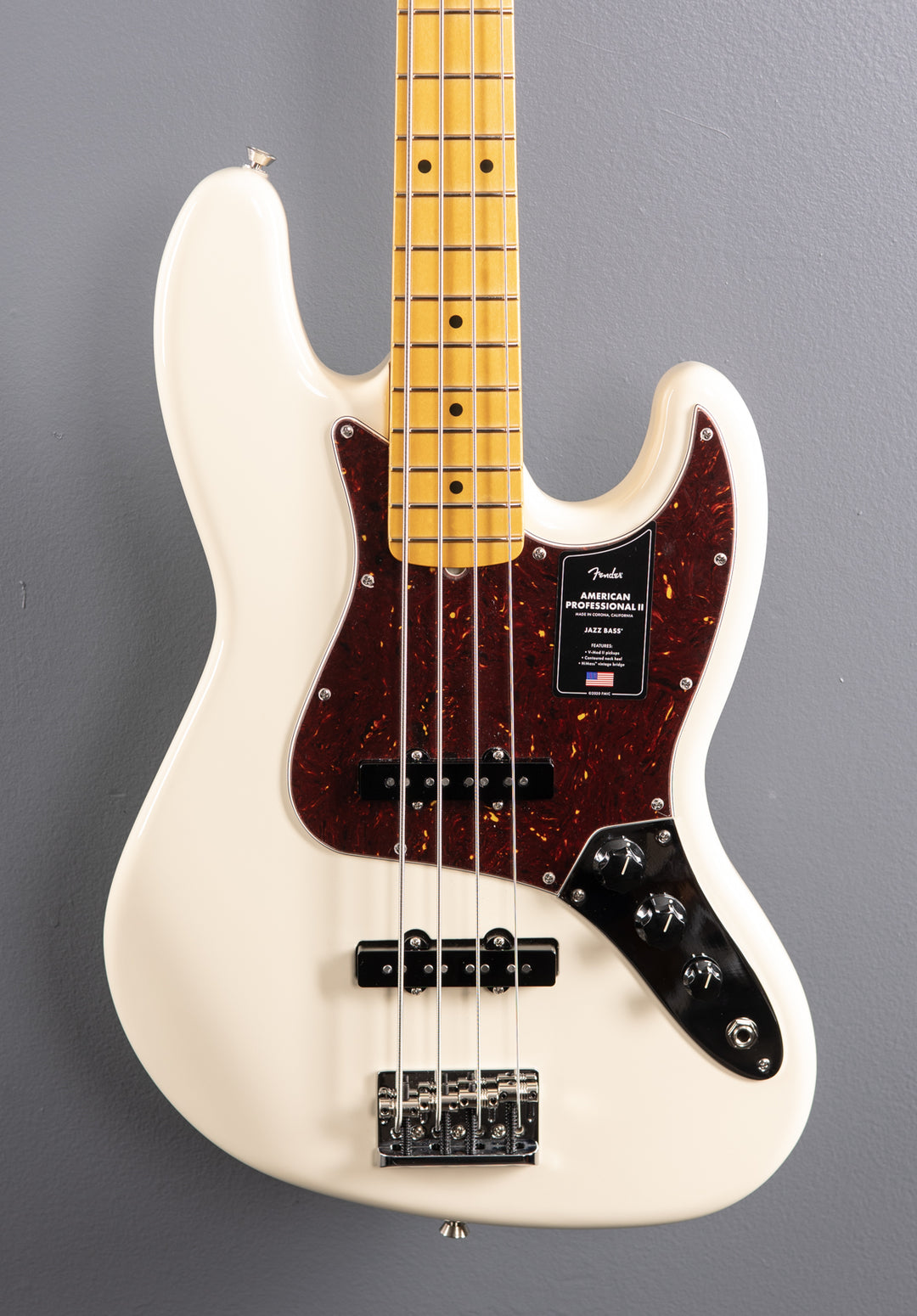 American Professional II Jazz Bass - Olympic White w/Maple