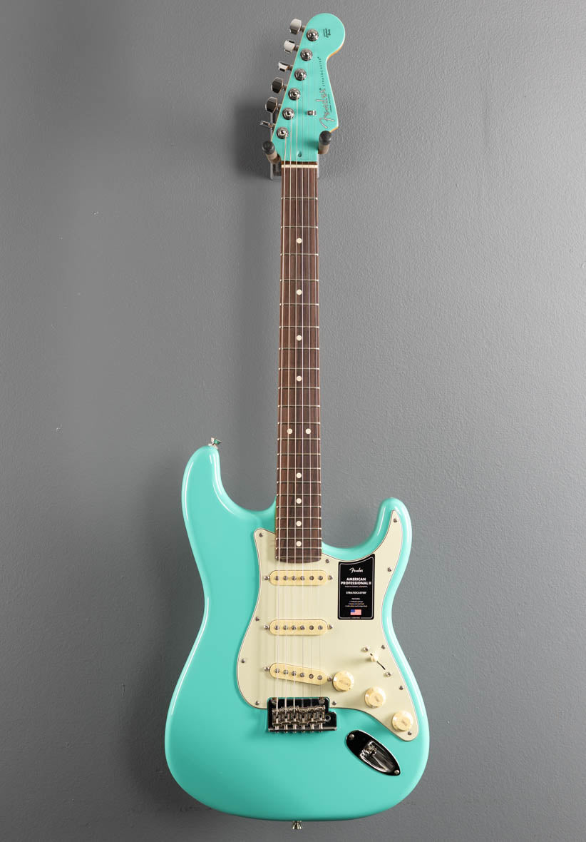 Dave's Guitar Shop Limited Edition American Professional II Stratocaster - Seafoam Green