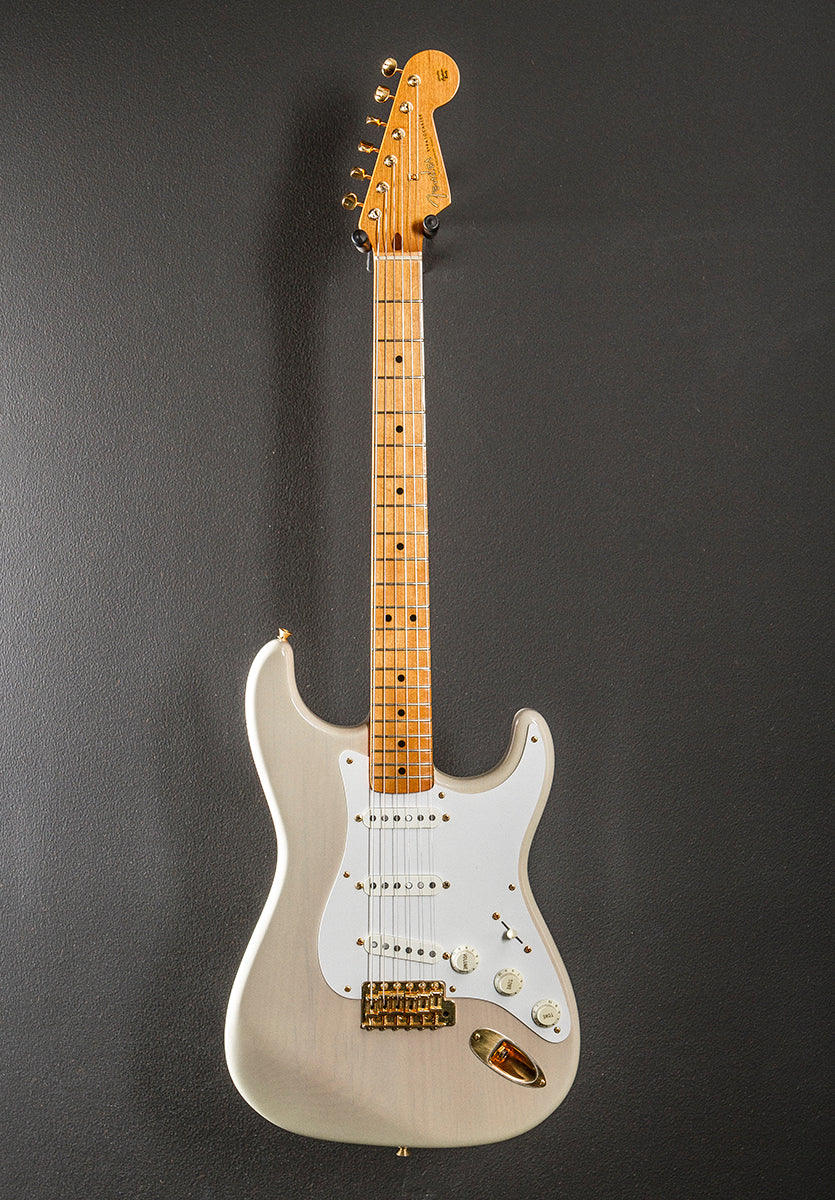 Used American Vintage '57 Reissue Strat, Recent