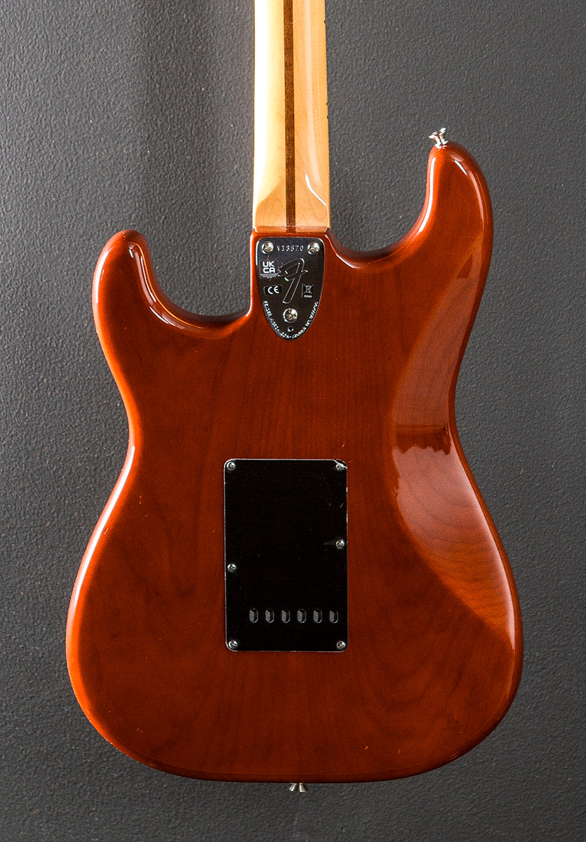 American Vintage II 1973 Stratocaster - Mocha w/Maple