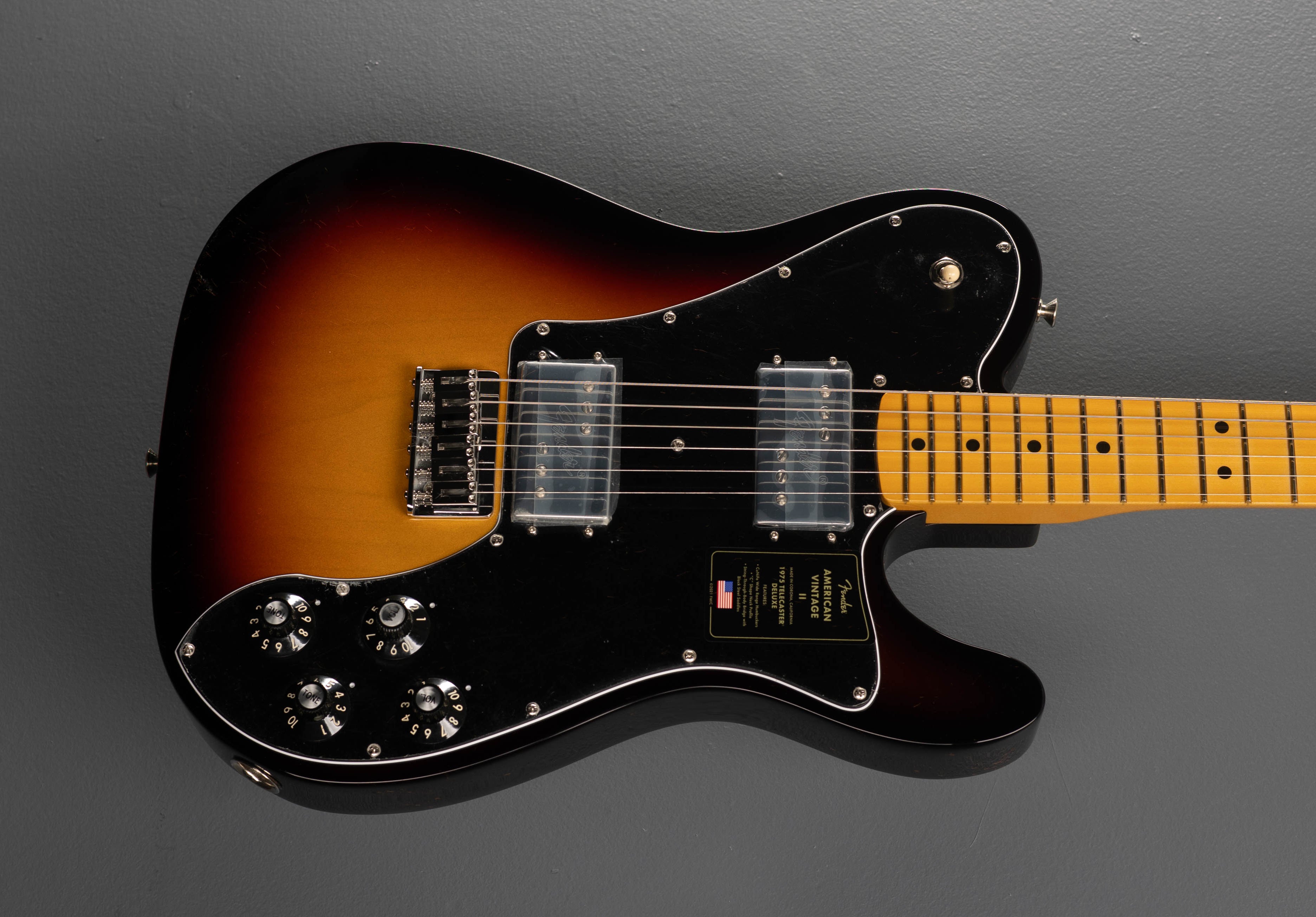 Fender American Vintage II 1975 Telecaster Deluxe Electric