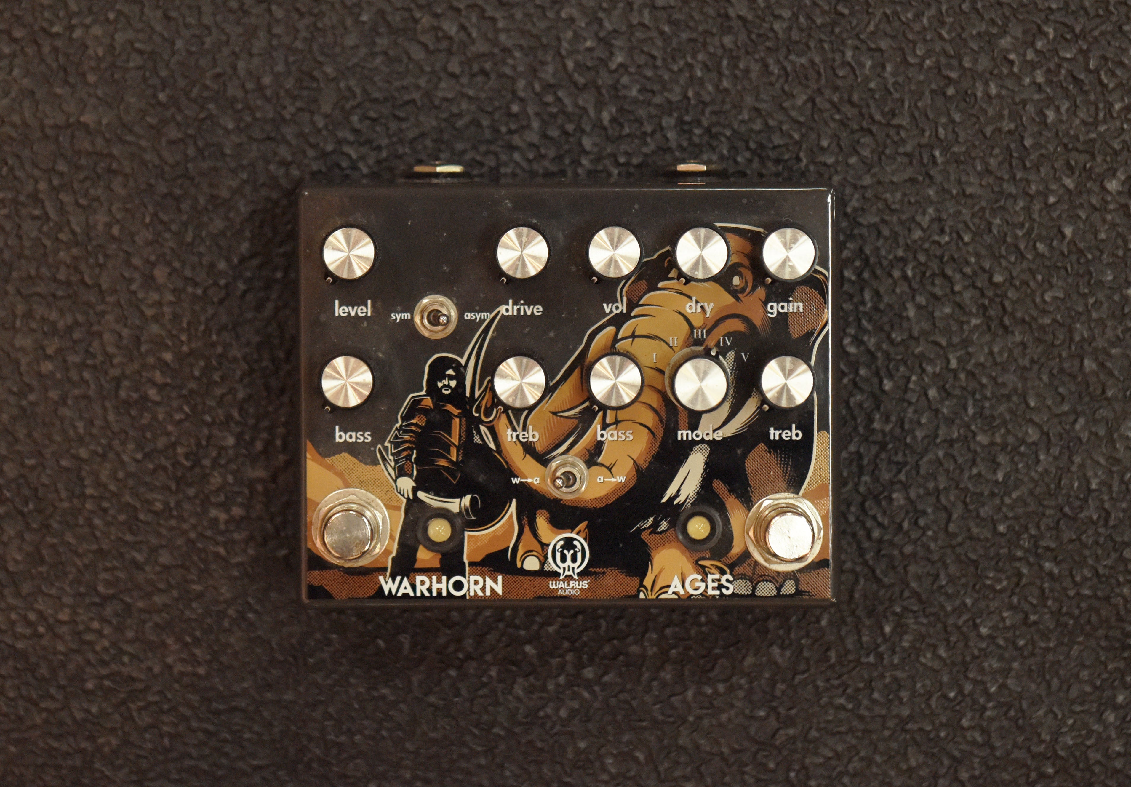 Ages + Warhorn, Recent – Dave's Guitar Shop