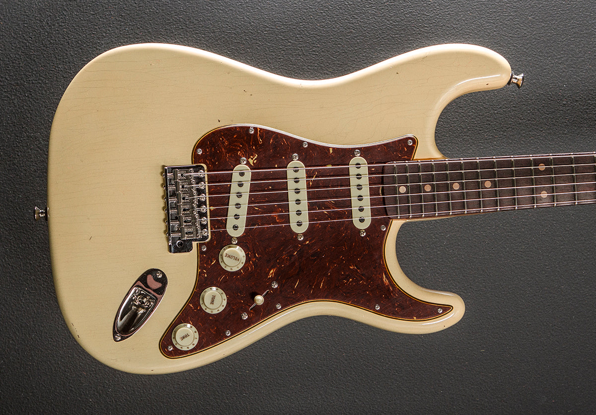 Post Modern Journeyman Relic Strat – Dave's Guitar Shop