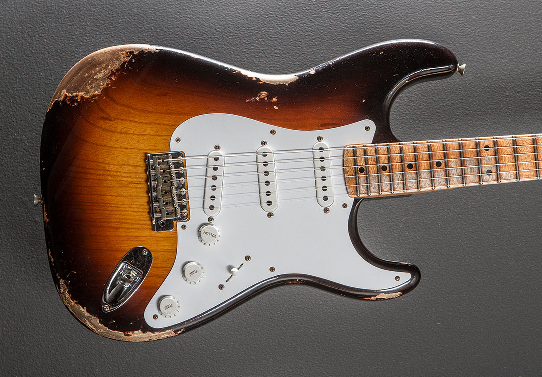 Used Limited Edition 70th Anniversary 1954 Heavy Relic Strat '23