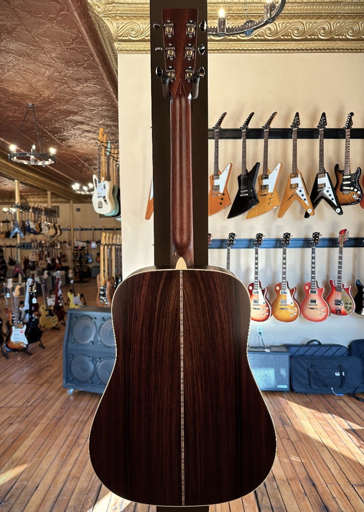 D-28 Satin Amberburst