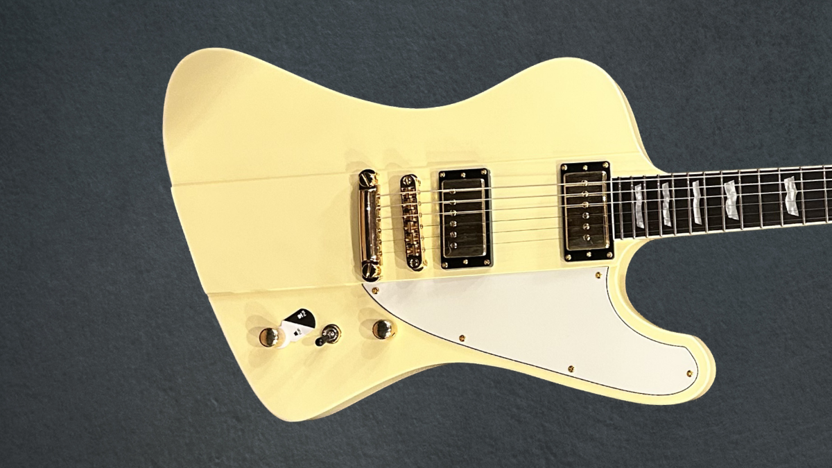 PHOENIX-1000-VINTAGE WHITE – Dave's Guitar Shop