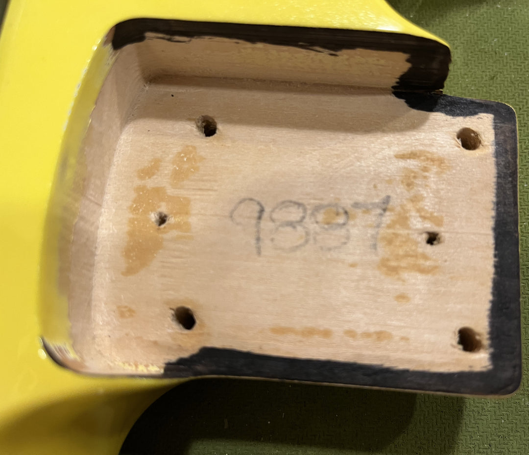 Used USA Custom Shop Fusion '92