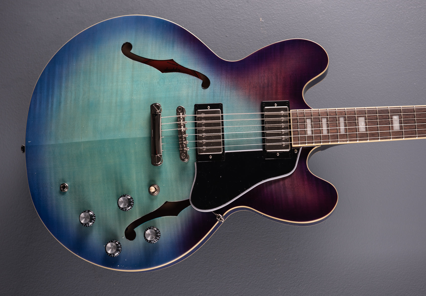 Es 335 blueberry burst discount