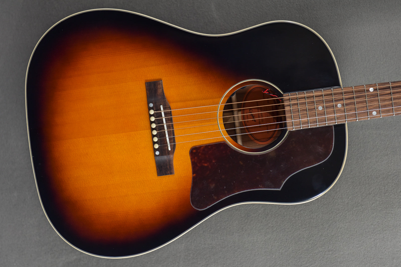 Inspired By Gibson J 45 Aged Vintage Sunburst Gloss Dave s Guitar Shop