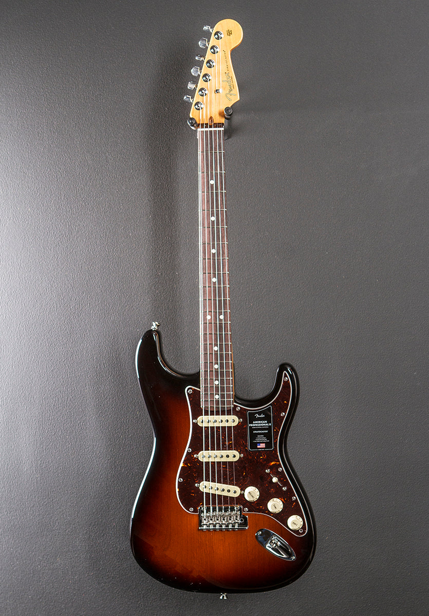 American Professional II Stratocaster – 3 Color Sunburst w/Rosewood