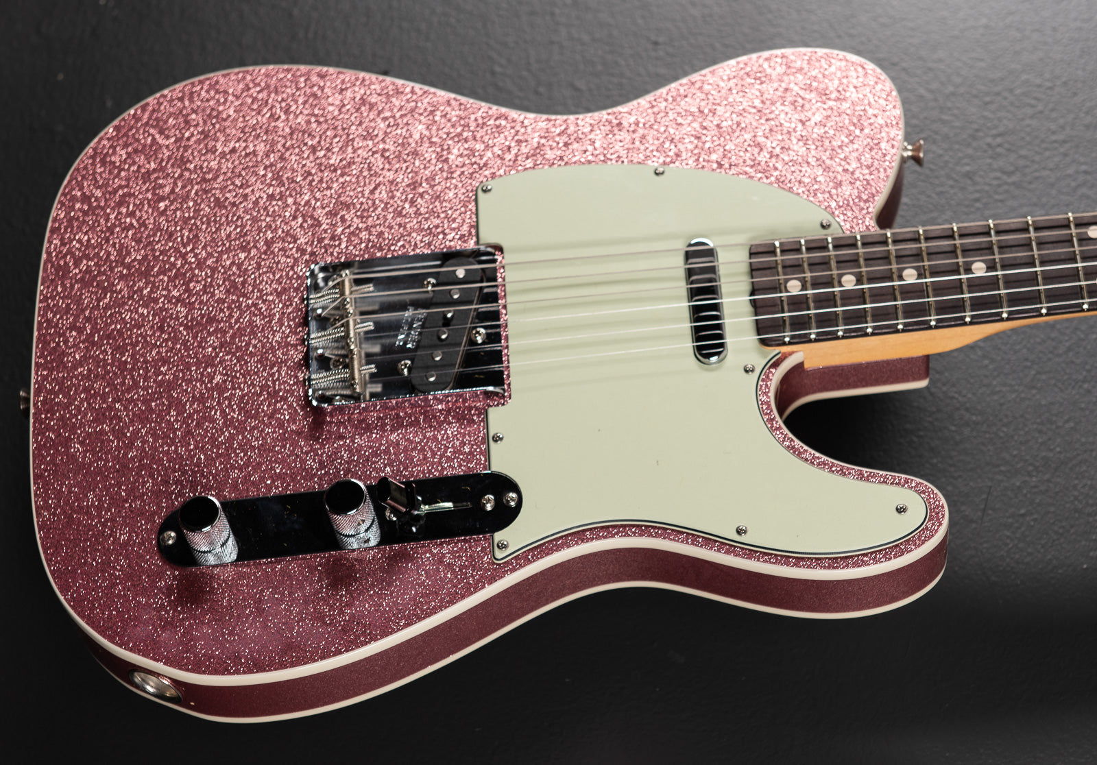 Fender Custom Pro Fender Custom Shop – Page 5 – Dave's Guitar Shop