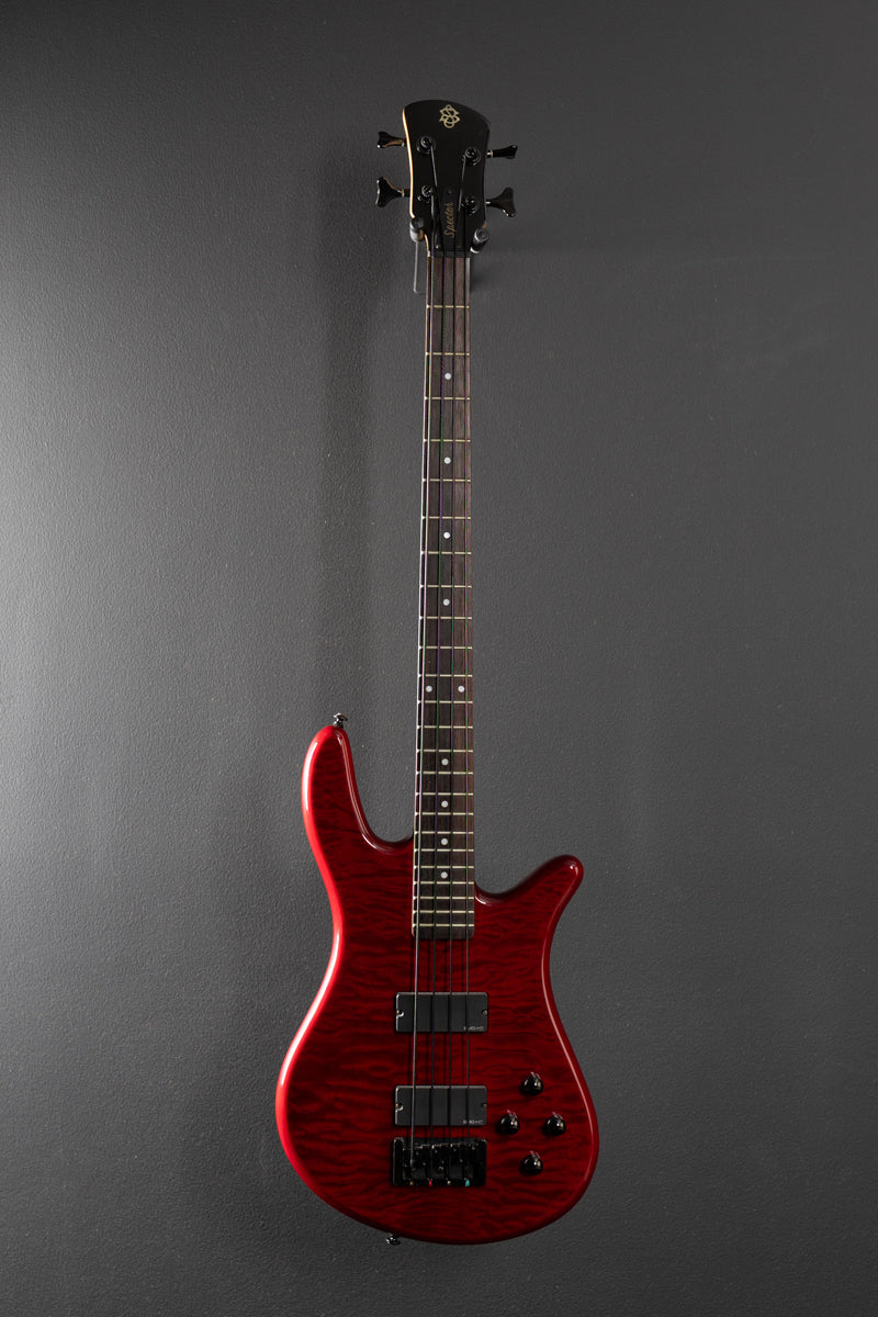 Q4 Pro Bass &