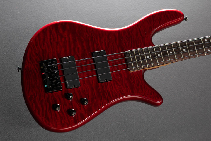 Q4 Pro Bass &