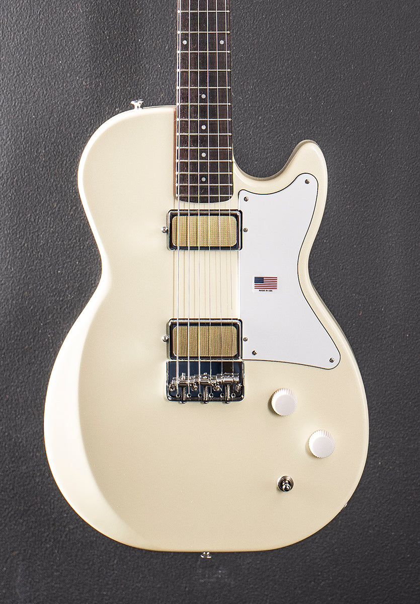 Standard Series Jupiter - Pearl White