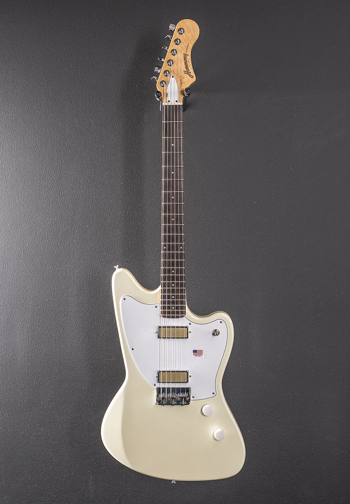 Standard Series Silhouette - Pearl White